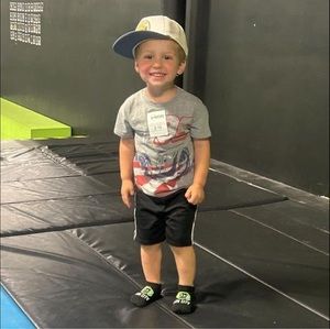 Meet your Posher, Hunter